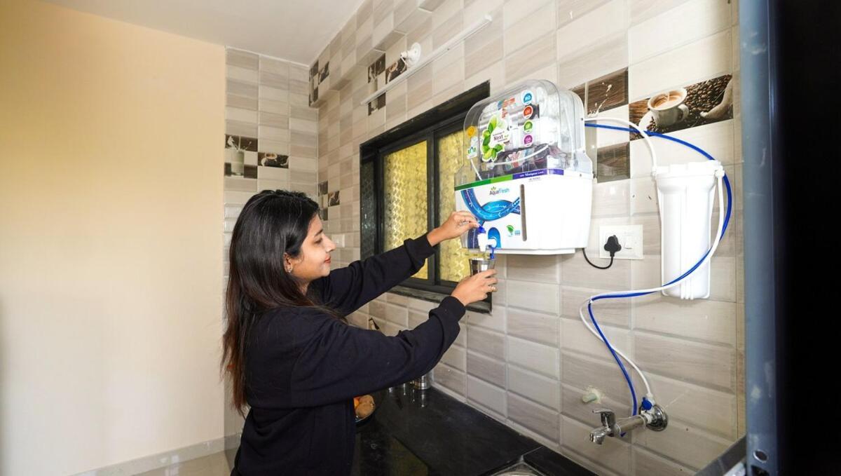 Furnished 2 Bhk Near Kharadi With High Speed Wi-fi Apartment Pune